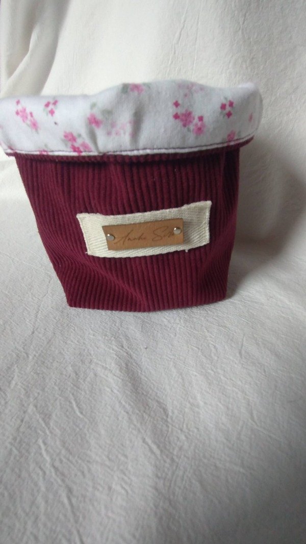 Producto - Cesto Gabardina - Bordó - Mediano