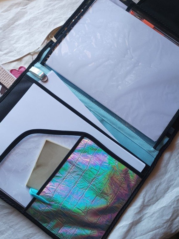 Producto - Carpeta organizador A4 Croko plateado