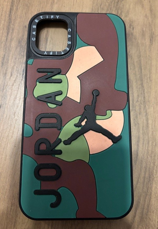 Producto - FUNDA JORDAN IP 11