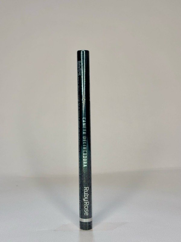 Producto - Lapicera delineadora a prueba de agua - RUBY ROSE