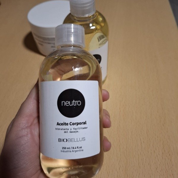 Producto - ACEITE PARA MASAJES NEUTRO X 250 ml