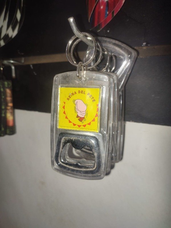 Producto - Abre tapas "reina del pete"