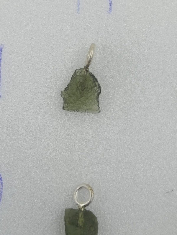 Producto - Dije de piedra moldavita en plata 925 - 6