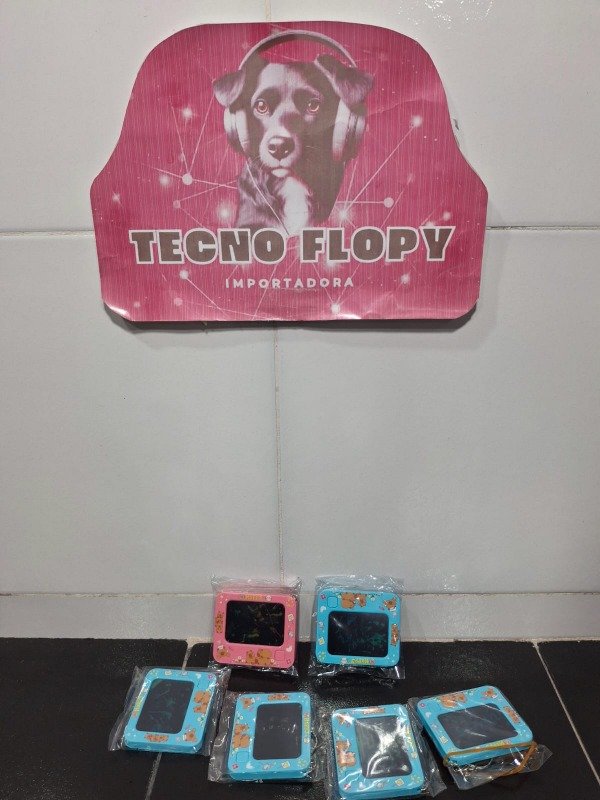 Producto - Mini pizarra llavero capibara 140L14