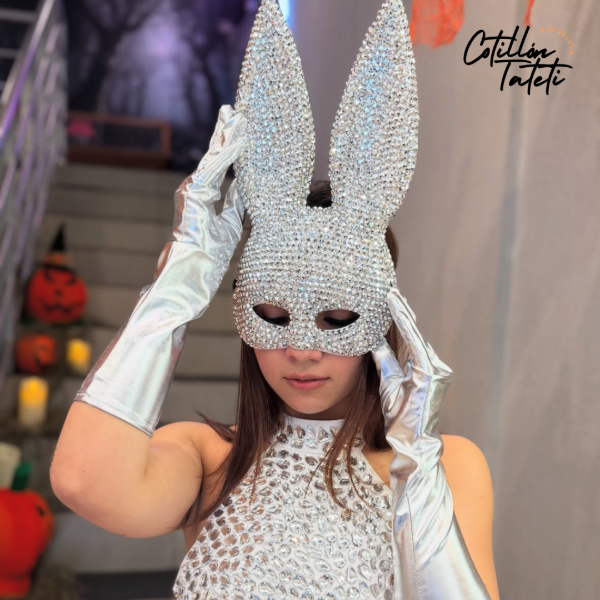Producto - MEDIA MÁSCARA CONEJITA CON STRASS