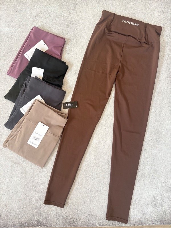 Producto - Calza de lycra sin frunce con bolsillo trasero - 1