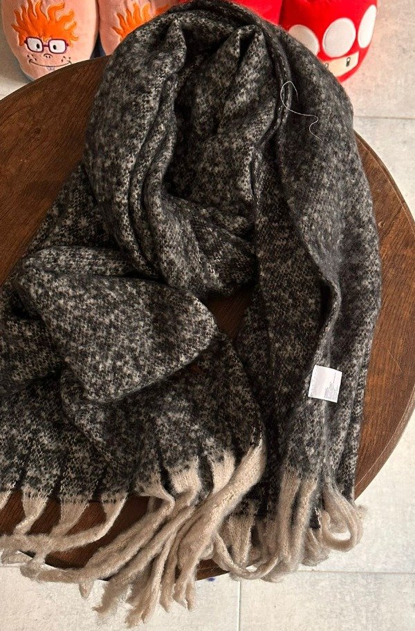 Producto - Bufandón Nube Gris