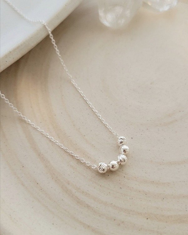Producto - COLLAR BOLITAS MINI - 1