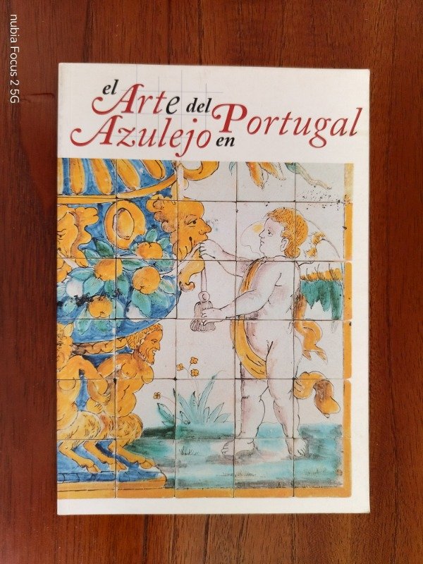 Producto - AA.VV. (Autores Varios): "El Arte del Azulejo en Portugal"