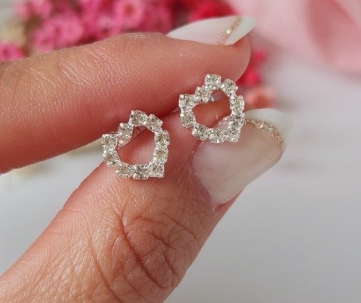 Producto - Abridores Corazón con cubics blancos
