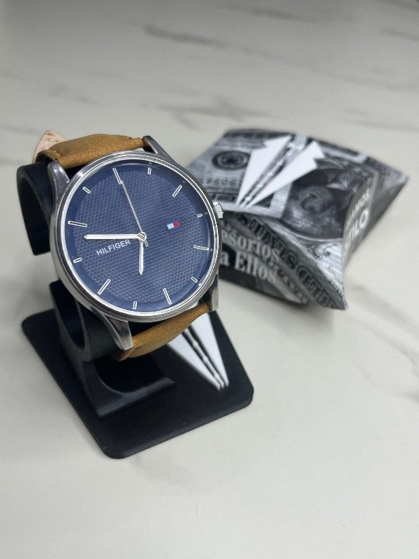 Producto - TOMMY HILFIGER CUERO