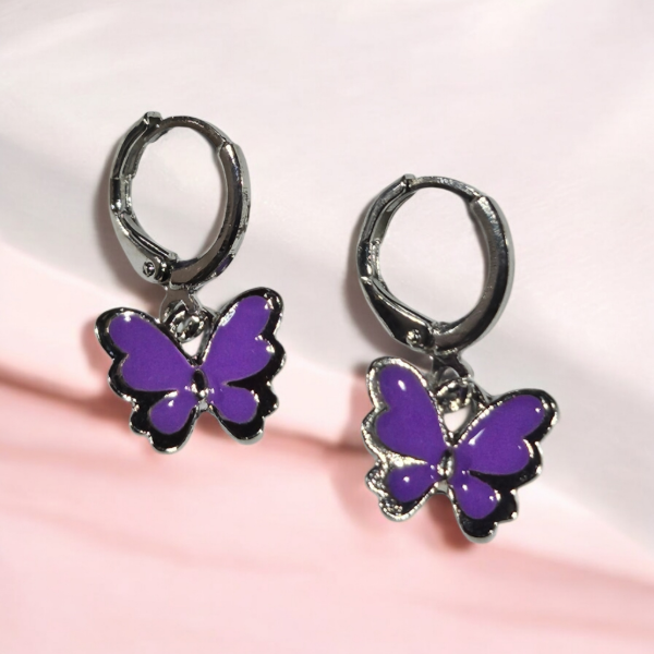 Producto - Argollita mariposa violeta