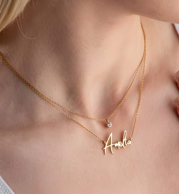 Producto - Collar nombre doble dorado