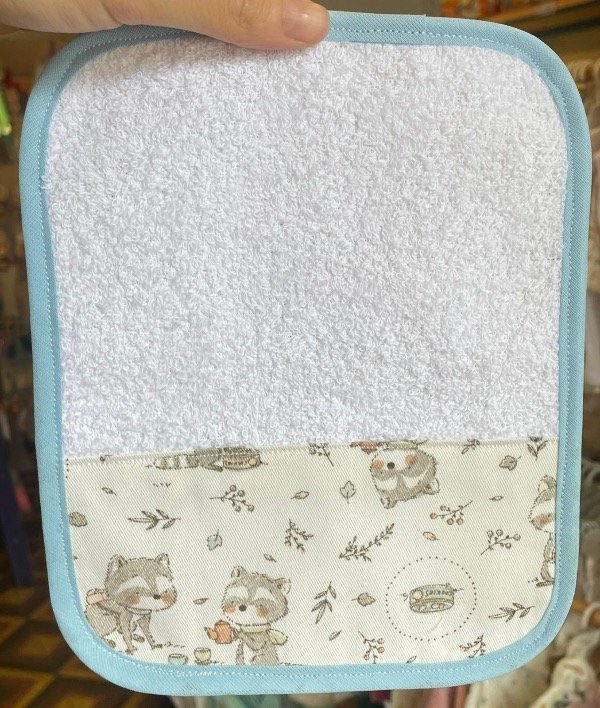 Producto - Babita de toalla zorritos y hojas