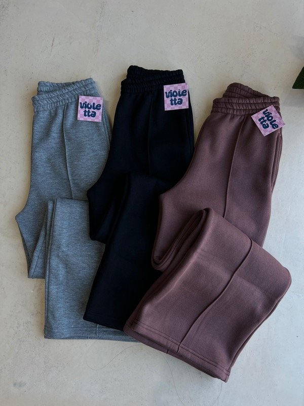 Producto - Pantalón Joggins // línea en el medio