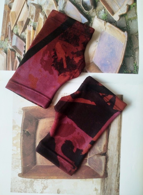 Producto - Mitones Emi -estampa abstracto-