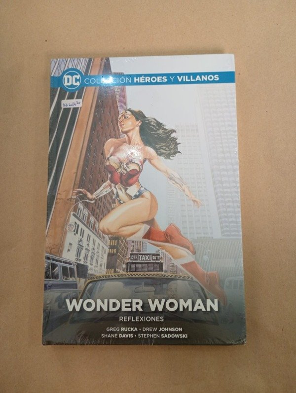 Producto - Wonder woman Reflexiones - Rucka Johnson Davis - DC Comics Salvat ECC