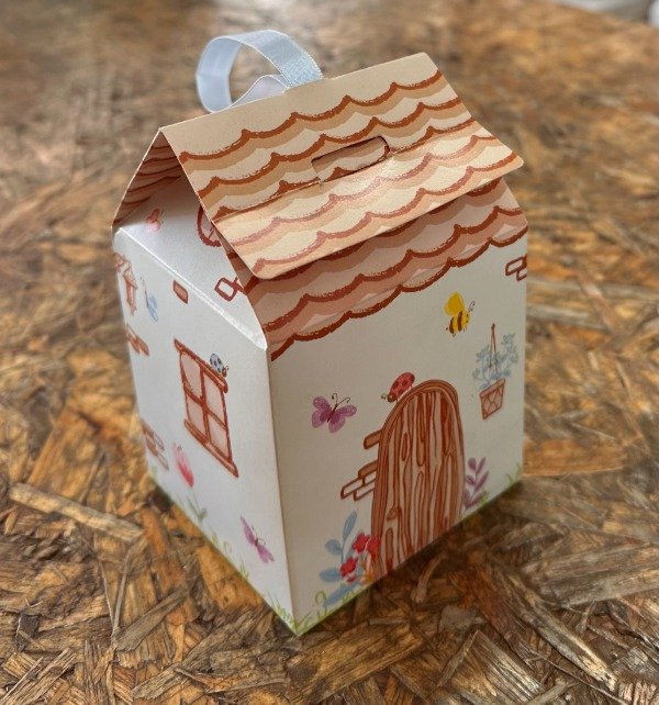 Producto - MINI CASITA BOTANICO -COD.1554  medida.8X7X9 para colgar