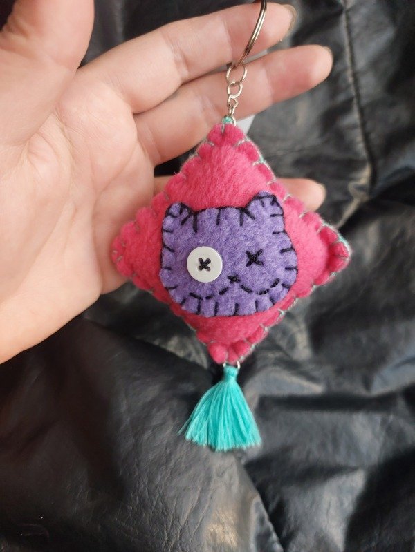 Producto - Llavero Kitten lila y fucsia