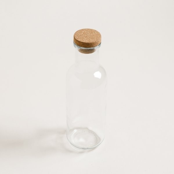 Producto - Botella de vidrio lisa con tapa de corcho