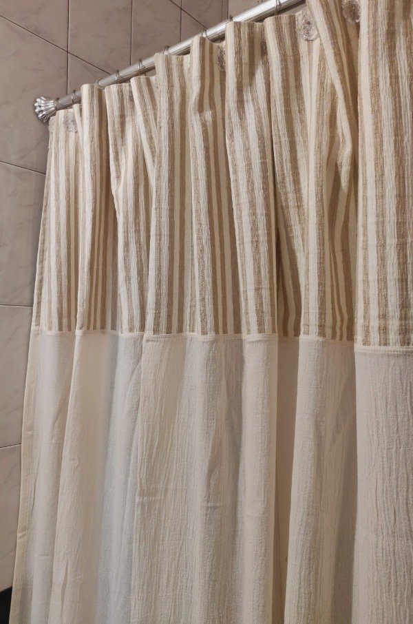 Producto - CORTINA DE BAÑO CARLOTA