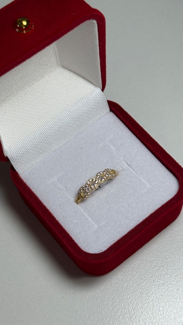 Producto - Anillo infinito con piedritas blancas - 1