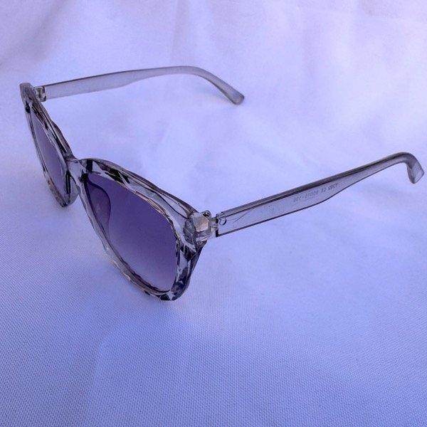 Producto - LENTES CLASIC TRANSPARENTE