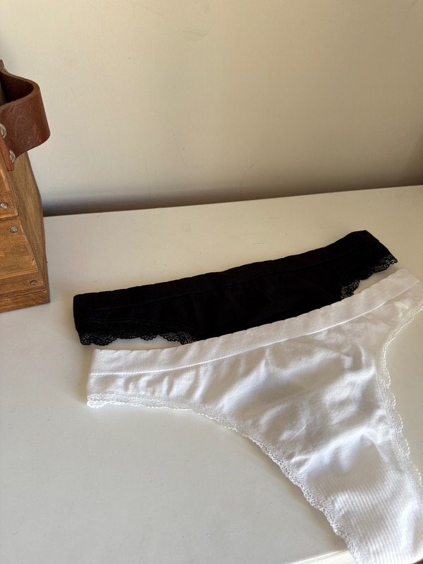 Producto - Pack Less seamless puntilla x2