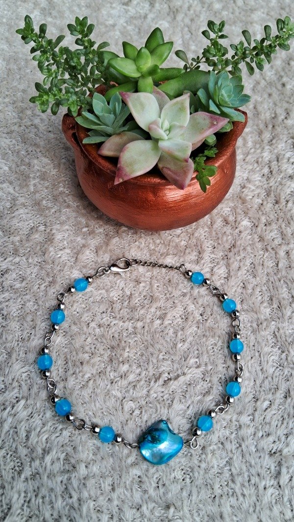 Producto - Tobillera pelotitas acrílicas y níquel-Dije de nacar