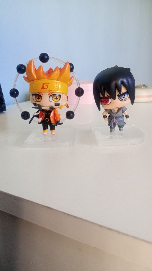 Producto - Figuras Naruto y Sasuke
