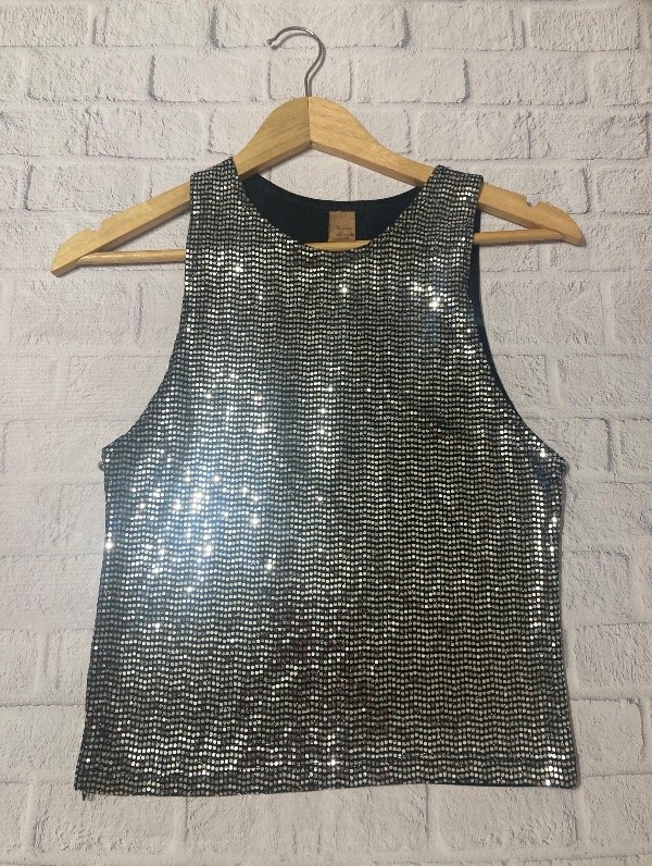 Producto - Top Largo Silver Glow..Tela premium .