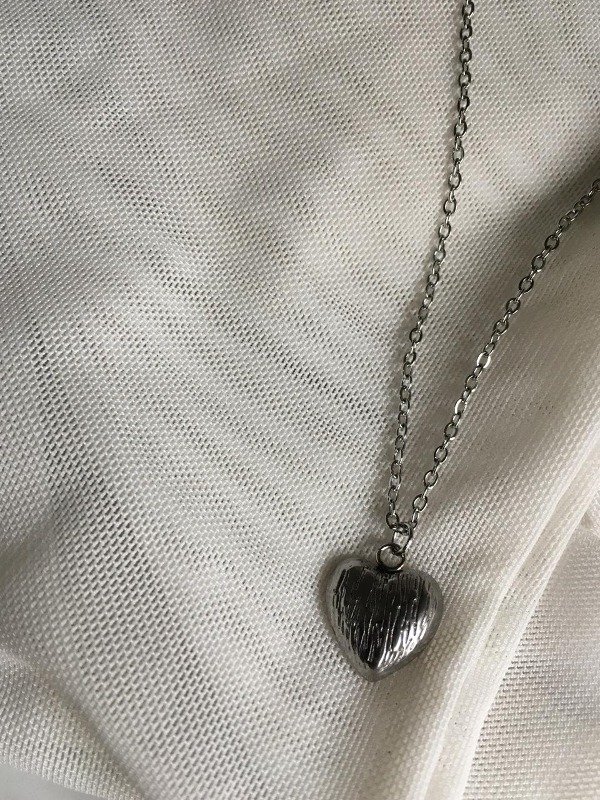 Producto - Cadena Corazón Labrado Regulable Acero Quirúrgico