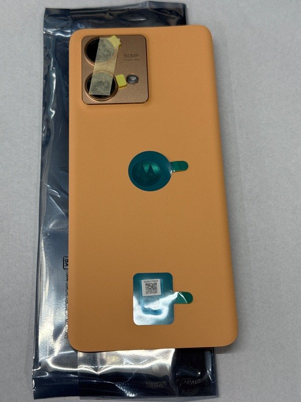 Producto - TAPA MOTO EDGE 40 NEO NARANJA NUEVA ORIGINAL