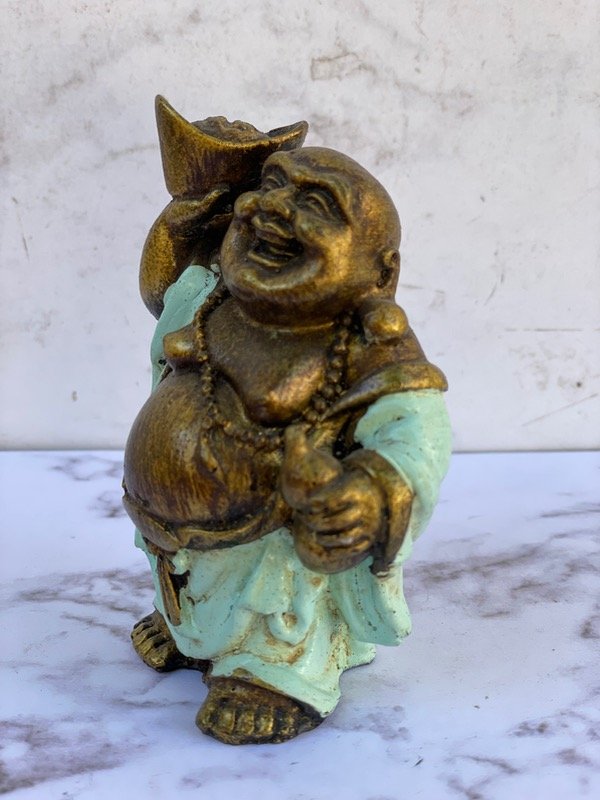 Producto - BUDA ABUNDANCIA parado