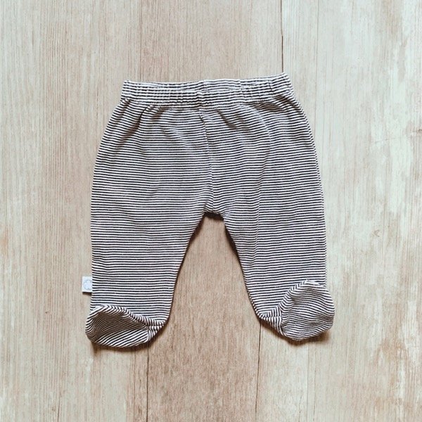 Producto - Ranita Rayas Blanca y Negra 3M