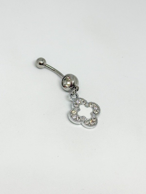 Producto - Piercing de ombligo acero quirúrgico con dije acerado m3