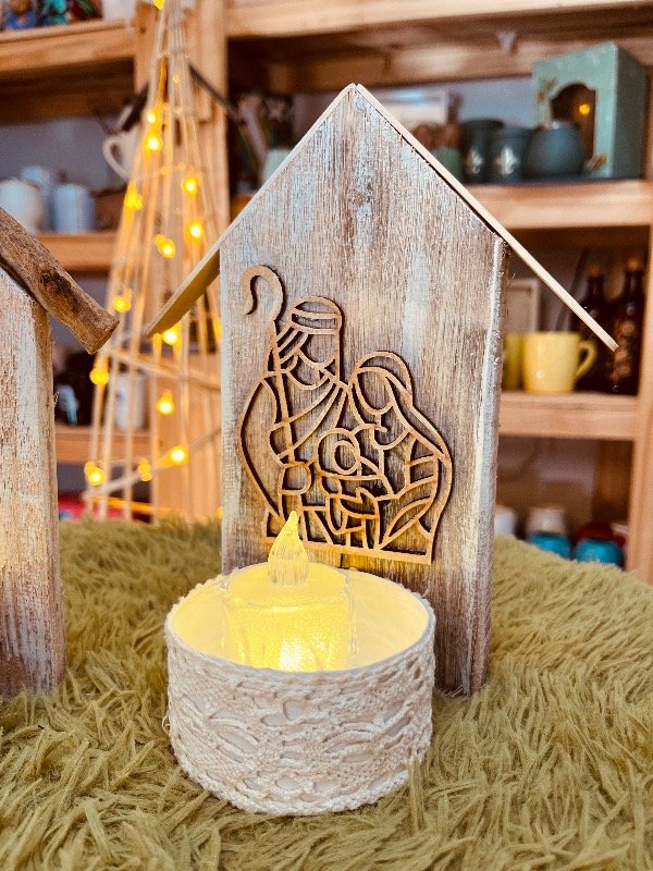 Producto - Casita Porta vela pesebre !