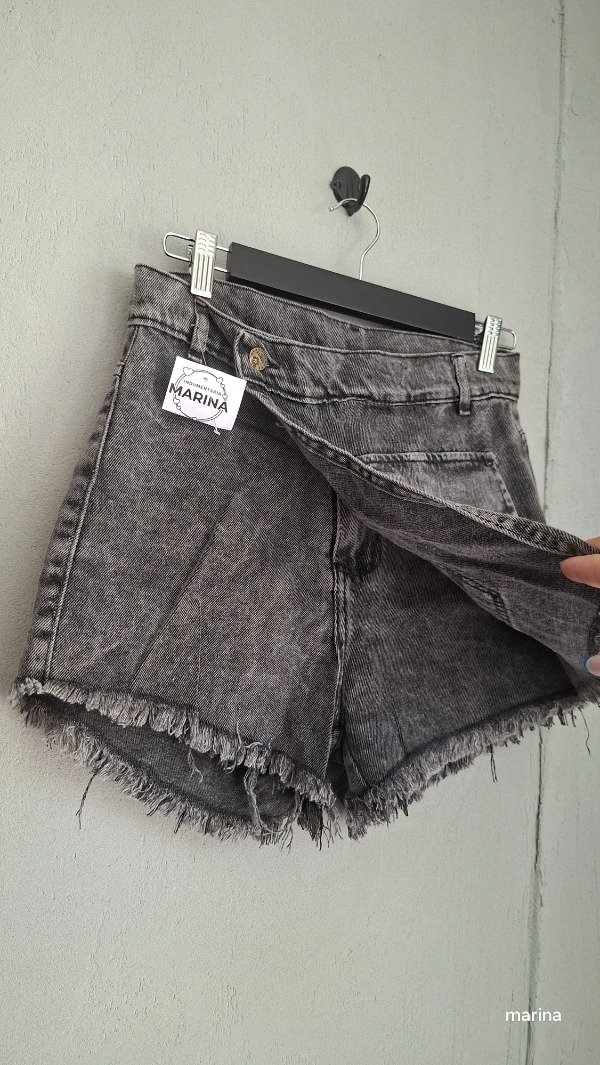 Producto - Short pollera gris cargo talle 36 - 1
