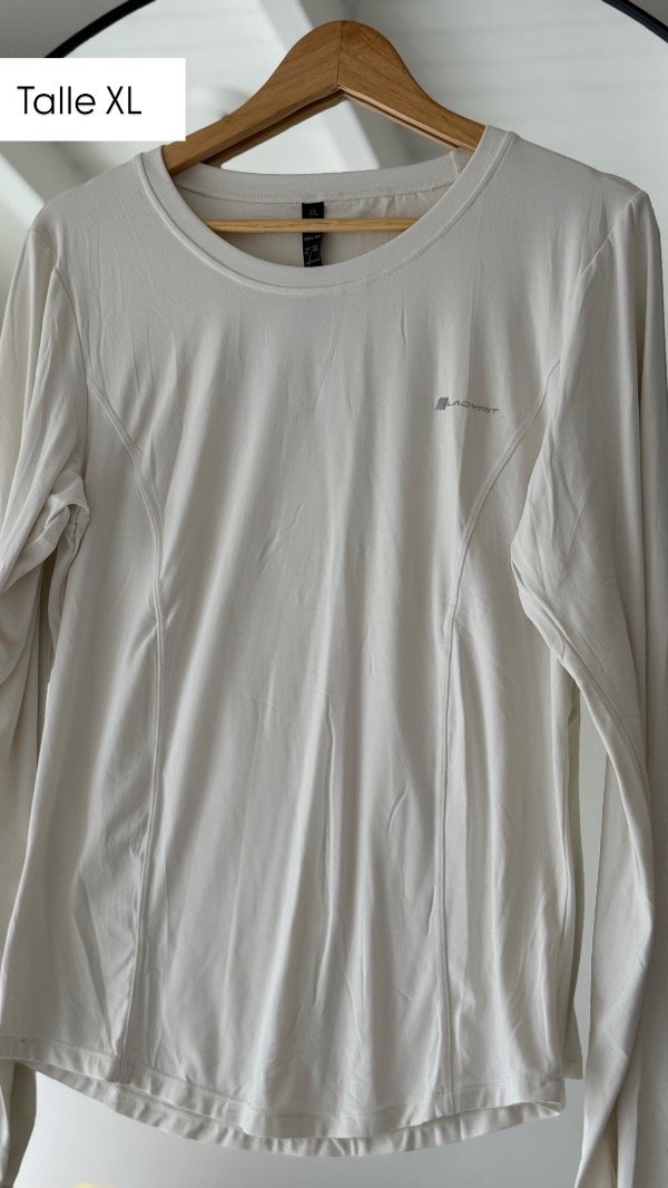 Producto - Remera TECH - 1