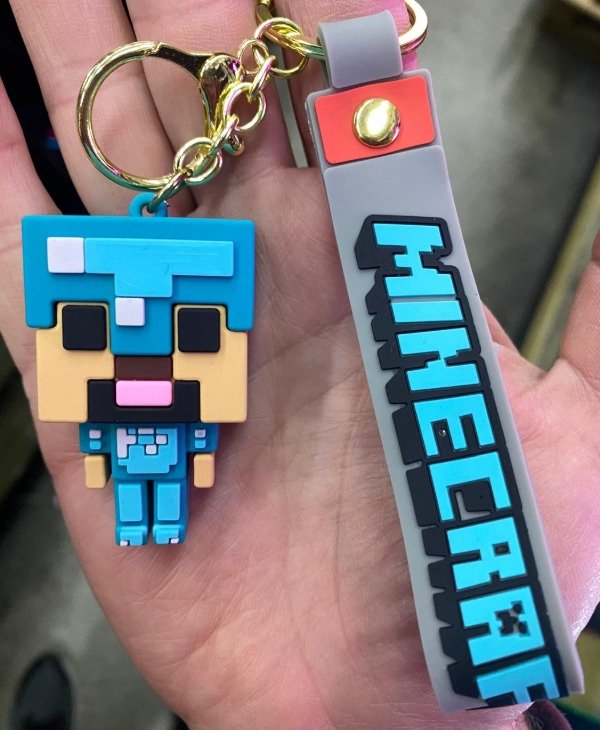 Producto - MINECRAFT - STEVE CON ARMADURA DE DIAMANTE