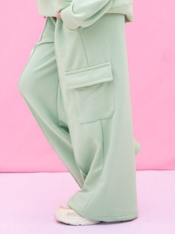 Producto - Jogger algodón rústico verde