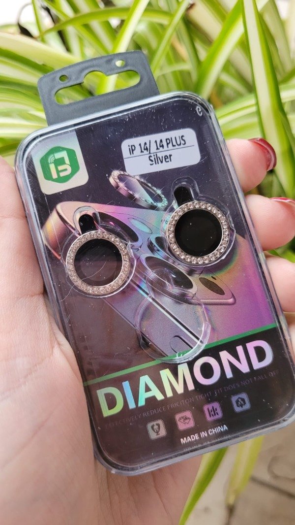 Producto - Iph 14 y iph 14 plus protector de camara straps plateado