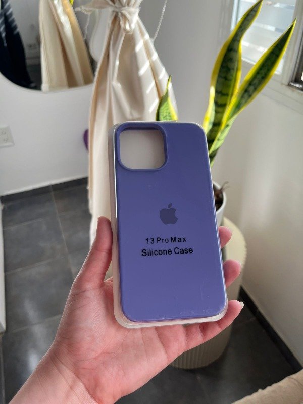 Producto - Silicone Case Violeta Oscuro  (Iphone 13 Pro Max)
