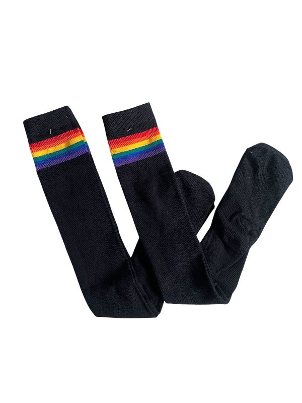 Producto - Bucanera negra línea de colores