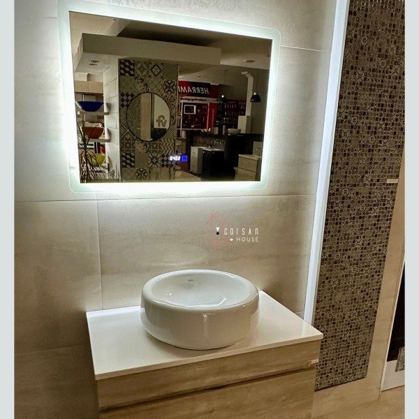 Producto - Espejo Led Horizontal K207 80x60cm con reloj