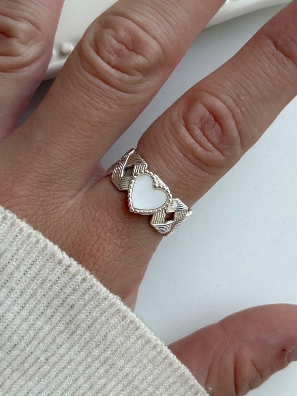 Producto - Anillo con corazón blanco (plateado)