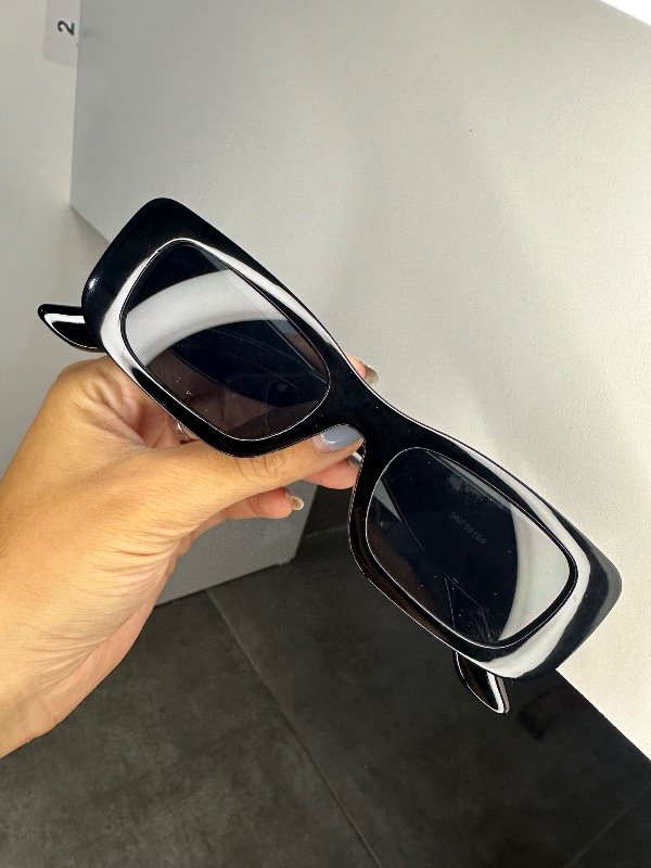 Producto - Lentes tendencia ala