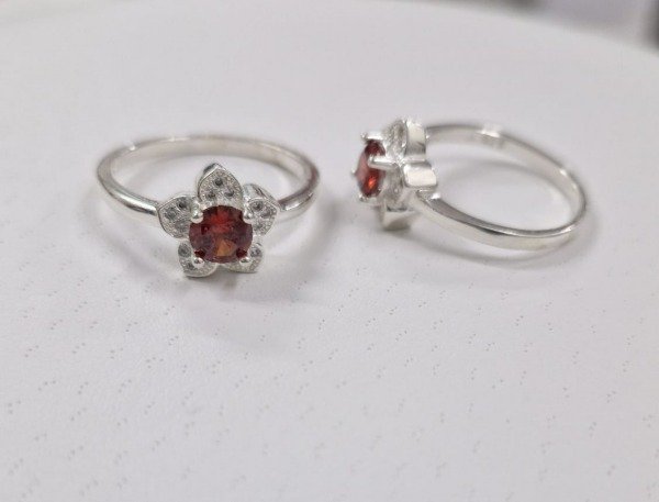 Producto - Anillo Flor Red