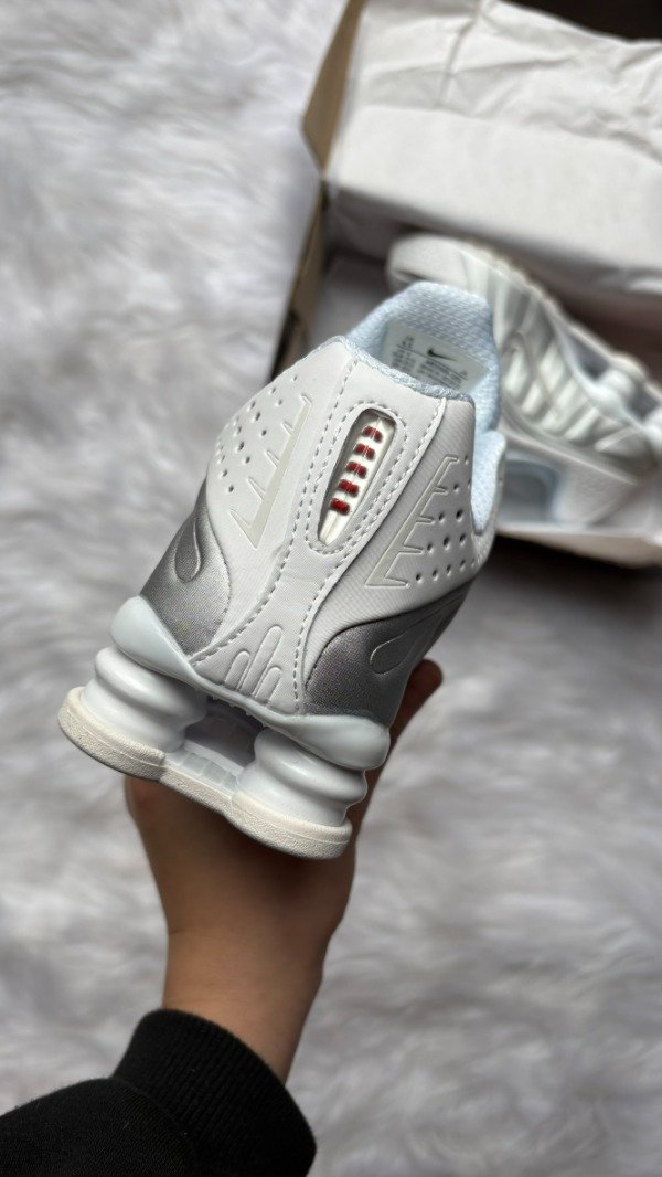 Producto - SHOX R4 METALIC SILVER - 2
