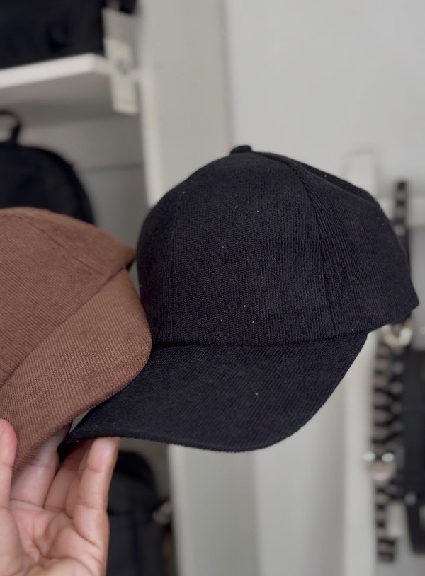 Producto - GORRA CORDEROY NEGRO